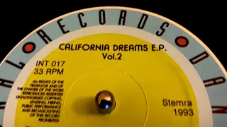 California Dreams – California Dreams Volume 2 - Waveform Controller - (Dance International Records)