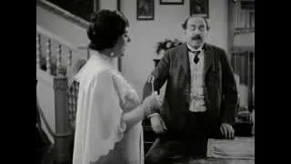 Hyppolit, a lakáj - 1931-es film - filmrészlet