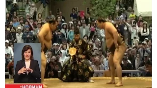 У Японії стартував традиційний фестиваль борців сумо