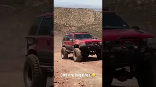 Jeep Grand Cherokee ZJ on rough country long arms and 38 inch tires