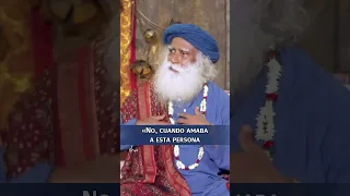 ¿Puedes amar a alguien sin que lo sepa? | Sadhguru Español, voz doblada con IA