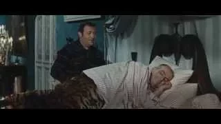 Louis de Funès : Fantômas contre Scotland Yard (1967) - Qu'est ce que vous faites là vous?