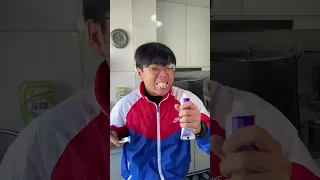 MINGWEIROCKS - The FASTEST way to make TOOTHPASTE! #shorts