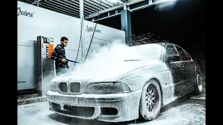 Bezkontaktní myčka a jak si správně umýt auto!
