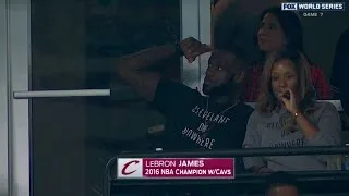 WS2016 Gm7: LeBron comes to support Indians