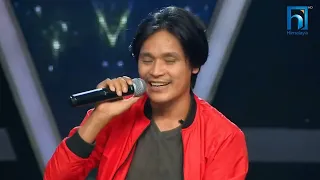 The voice of Nepal season4 padam Rai singing Sang Sangai Bachna Pau|| K guliyo Chara Sakhar Chini