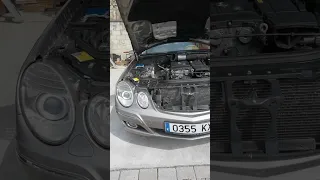 Mercedes W211 Motorhaube öffnen trotz defektem Seilzug.