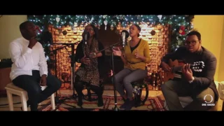 Angels We Have Heard On High Medley | Philip, Nicole and Charlotte | Christmas Countdown (S4:E4)
