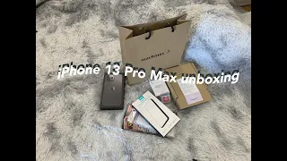 iPhone 13 pro max (graphite) unboxing + not cute but protective accessories + set up