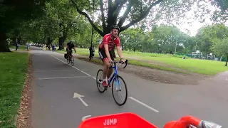 Why Do I Ride A Bike Around London (It's Dangerous!)