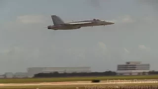 2017 Wings Over Houston Air Show - USN F-18E Super Hornet Demo