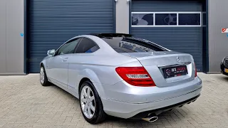 Mercedes C-Klasse Coupé W204 Facelift Panorama Topzustand 1. Lack 1. Hand