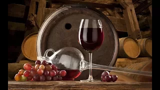 Снимаем вино с осадка