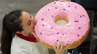 World's Biggest Doughnut Is 12,000 Calories