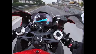 2021 S1000RR launching with pit lane limiter