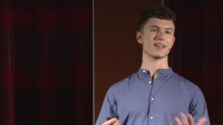 I buchi neri e il paradosso dell'informazione  | Andrea Russo | TEDxTreviso