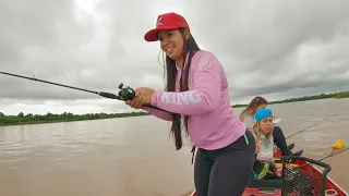 Pescaria com Elas no Rio Araguaia. PARTE 1