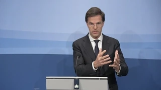 Integrale persconferentie MP Rutte 31 oktober 2014