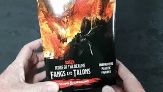 Wizkids Icons of the Realms Fangs and Talons