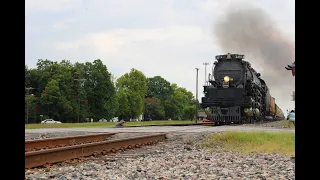 #UnionPacific #4014  #BigBoy - "Chasing Big Boy" Photos.. High-speed passes.. pacing.