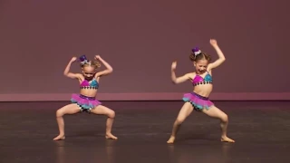 Dance Moms  Full Dance  Elliana and Lilliana's  Twisted Two  Duet Season 7, Episode 4   Lifetime