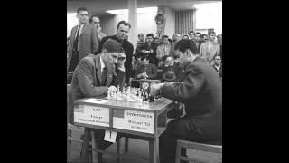 Czasem jedynym wyjściem jest wyjście z nietypową propozycją : Robert Fischer vs. Michaił Tal, 1960