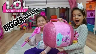 Öykü ve Masalın LOL Bebekleri Büyüdü! LOL BIGGER Surprise Capsule Over 60 Surprises ! Blind Bags