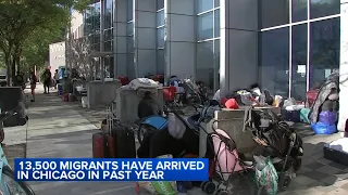 1 year after migrants began arriving, Chicago struggling with shelters