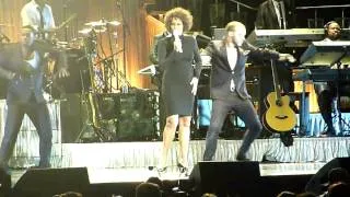 Whitney Houston "I wanna Dance with somebody" live in Hannover 2010