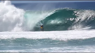 Barrel After Barrel After Barrel!!! PIPELINE With The Pro's #bodyboarding #surfing