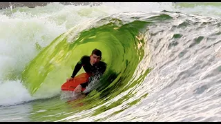 BODYBOARDING MY FIRST WAVE POOL!!