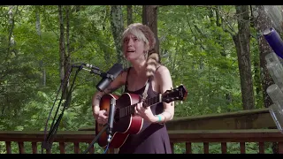 Sleeping In The Woods Sessions- Nikki Barber