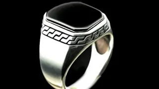 Men’s sterling silver Onyx Ring!