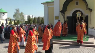 Праздничный Крестный Ход в день памяти Блаженной Матроны Московской. Продолжение.