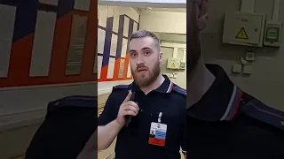 Полиция Дознаватель Спицына запрещает видео съёмку а второй пугает судом юриста Вадима Видякина