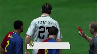 PES 2009 Maldini cuestiona la autoridad del arbitro XD