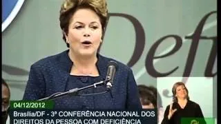 Dilma Rousseff Comete Gafe e é Vaiada em Conferência? Só a Rede Globo Ouviu Vaias