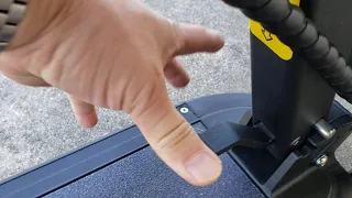 Joyor Scooter X5S Unfolding