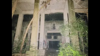 EXPLORING THE RUINS!!! (Abandoned Power Plant)