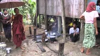 Burma's Kaman Muslims Cite Religious Conflict in Rakhine State