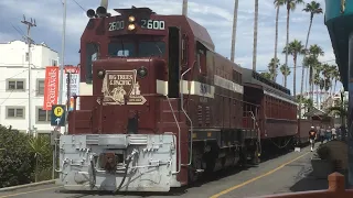 Santa Cruz beach train departs bordwalk