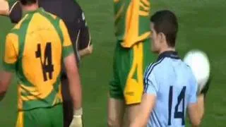 Diarmuid Connolly - Red Card v Donegal (28/08/2011).wmv