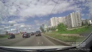 01 06 20 на Ленинградском проспекте в Ярославле сбили пешехода