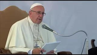 ¿Puedo reunirme a solas con el Papa? Depende.