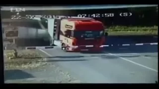 Terrible  Moment of Truck Vs Train CCTV FOOTAGE