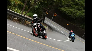 KTM DUKE 390 CHASING SUZUKI GSX R1000R| KTM DUKE 390 | SUZUKI GSXR1000R | PURE SOUND [2K]