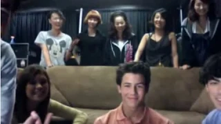 Jonas Brothers - Live Chat (August 22, 2009) - Part 4 of 7