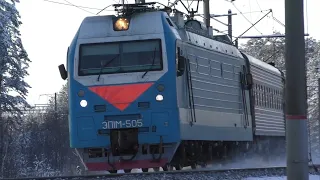 ЭП1М-505 с пассажирским поездом