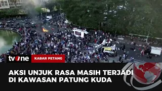 Demonstran Masih Lakukan Orasi di Patung Kuda usai Putusan Hasil Gugatan Pilpres 2024 | tvOne