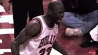 Michael Jordan dunks ( I believe I can fly )